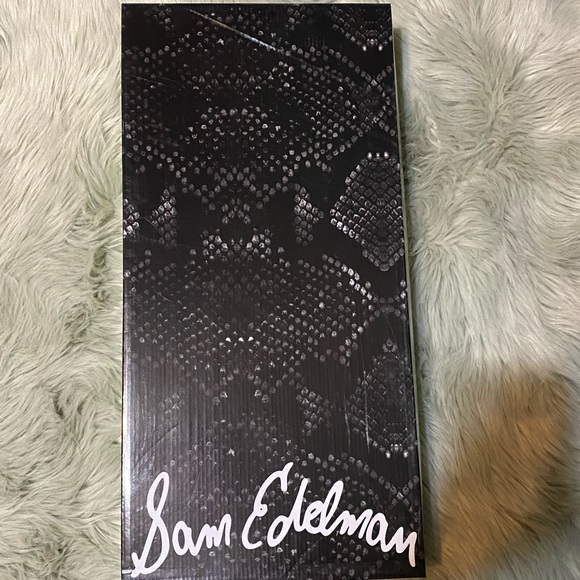 SAM EDELMAN HAI KNEE BOOT BLOGGER FAVORITE - Picture 13 of 16